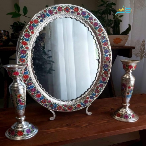 مشخصات کامل آینه و شمعدان قلمزنی برنجی با روکش نقره و نقاشی دست خاص | هنرظریف