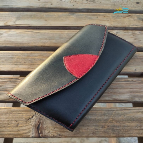 خرید، قیمت و مشخصات کیف دستی زنانه تهیه شده از چرم طبیعی گاوی، دوخته شده با نخ موم زده ترک | هنرظریف