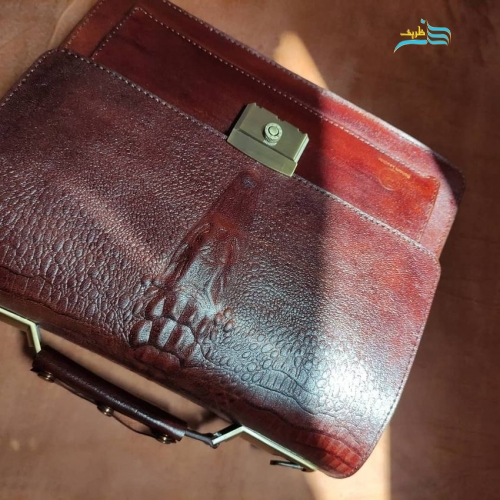 خرید، قیمت و مشخصات کیف اداری مردانه، صد در صد دستدوز، دستساز، تهیه شده از چرم گاوی | هنرظریف