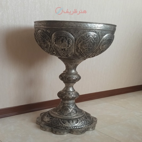 مشخصات، خرید و قیمت سنگاب مسی تمام قلمزنی شده طرح منظره و چهره - هنرظریف