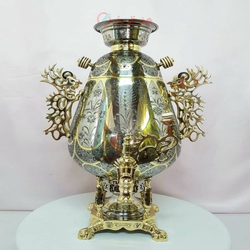 سماور زغالی - مشخصات کامل سماور برنجی زغالی ۸ لیتری سبک رنگ کاری نقره ای و طلایی تلفیقی - هنرظریف