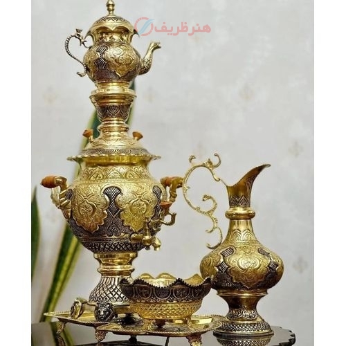 سماور قلمزنی + مشخصات کامل سرویس سماور قلمزنی برنجی ٤ لیتری با آبکاری شبه طلا، زیر قیمت بازار - هنرظریف