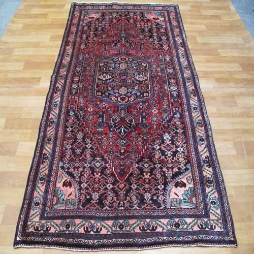 خرید، قیمت و مشخصات فرش دستباف گروس بيجار طرح لچک و ترنج رنگ حاشیه دوغي / روناسي در دوغ کد ۳۹۰۰۲ - هنرظریف