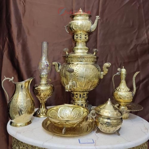 خرید، قیمت و مشخصات سماور زغالی برنجی هخامنشی 3 لیتری 9 پارچه (آفتابه لگن، چراغ، قندان) - هنرظریف