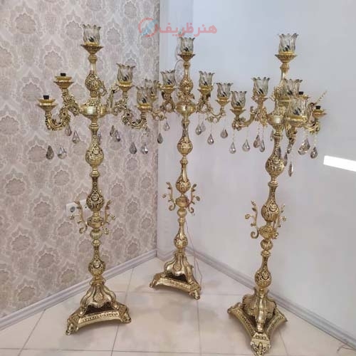 خرید، قیمت و مشخصات آباژور 3 شاخه با 7 روشنایی از جنس آلیاژ آلومینیوم با آبکاری برنج - هنرظریف