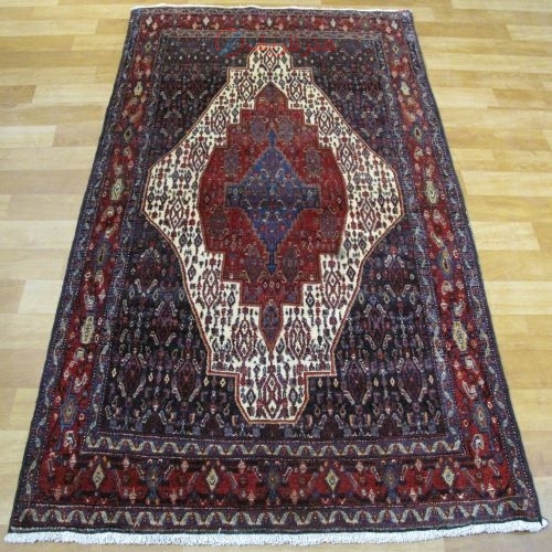 خرید آنلاین، فرش دستباف سنندج طرح لچک و ترنج سایز قاليچه رنگ زمینه كرم رنگ حاشیه لاكي کد ۳۹۸۵۱ | هنرظریف