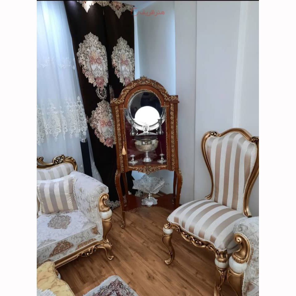 خرید آنلاین ویترین فلورانس ارتفاع ۱۶۰ لمسه کاری شده، چوب روس، روکش مازول، طرح جدید | هنرظریف