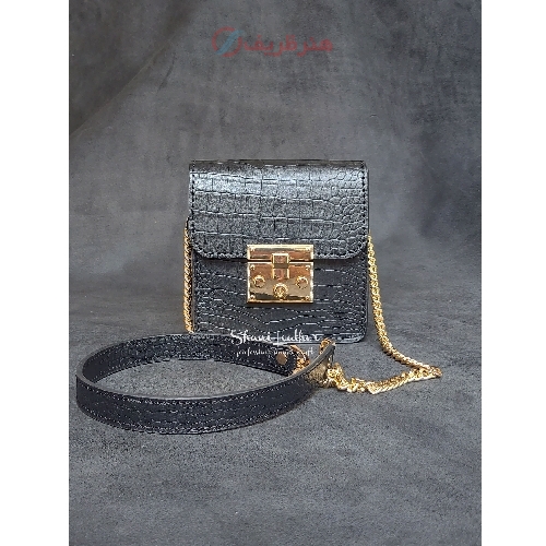 خرید، قیمت و مشخصات مینی کیف دوشی چرمی دستدوز مدل مربعی با بالاترین کیفیت و مناسب ترین قیمت_ هنرظریف