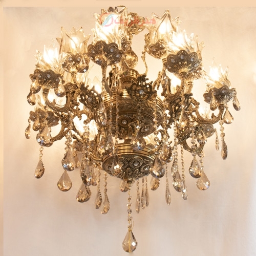 خرید، قیمت و مشخصات لوستر مجلسی طراحی کلاسیک و خاص، ظریف کاری شده و نوردهی عالی - هنرظریف