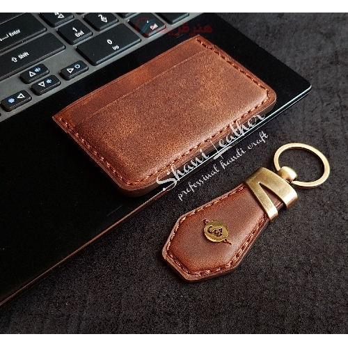 خرید، قیمت و مشخصات ست چرمی دستساز و دستدوز لاکچری چرمی در رنگبندی و طرح دلخواه شما با کیفیت دوخت و چرم بی نظیر - هنرظریف