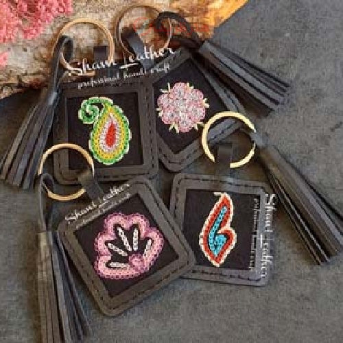 خرید آنلاین، جاکلیدی تلفیقی چرم طبیعی و رشتی دوزی، به قیمت تولیدی | هنرظریف