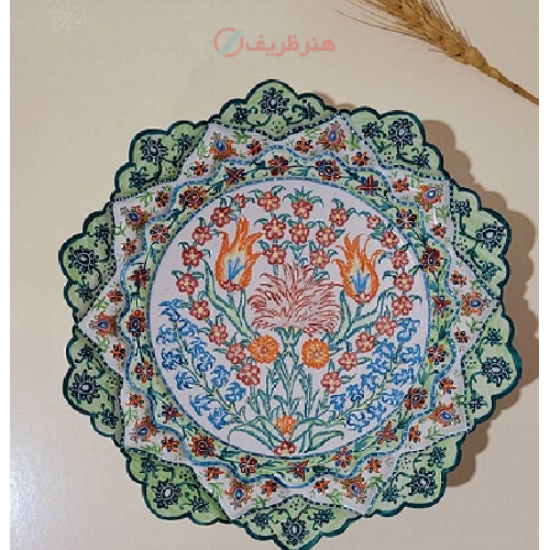 خرید، قیمت و مشخصات بشقاب مسی میناکاری شده 20 سانتی با طرح گل، زیر قیمت بازار - هنرظریف
