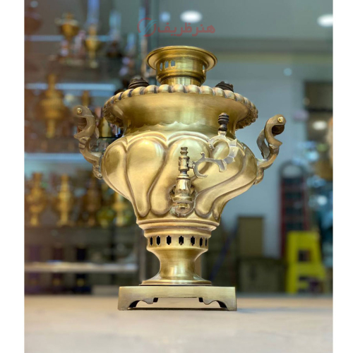 خرید، قیمت و مشخصات سماور زغالی برنجی 6 لیتری، مدل نگین لب تراش، ضخامت ورق 1 میل وزن بالای 10 کیلو ارزان و با کیفیت_ هنرظریف