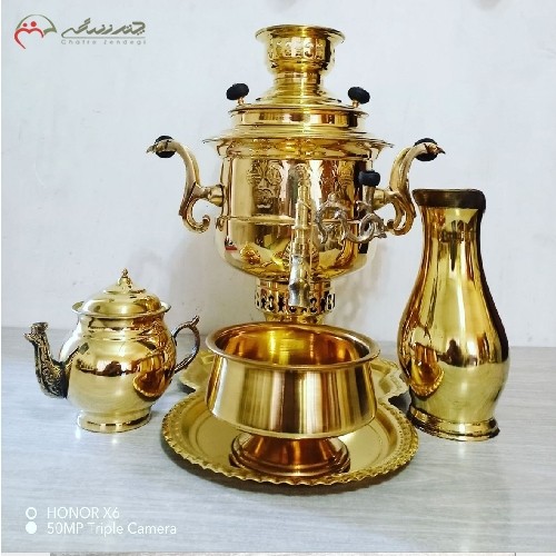 خرید آنلاین، سرویس 5 پارچه سماور برنجی ذغالی 6 لیتری تبریز با بدنه طرح قابلمه ای جام روسی، ساده و شیک به قیمت تولید، زیر قیمت بازار | هنرظریف