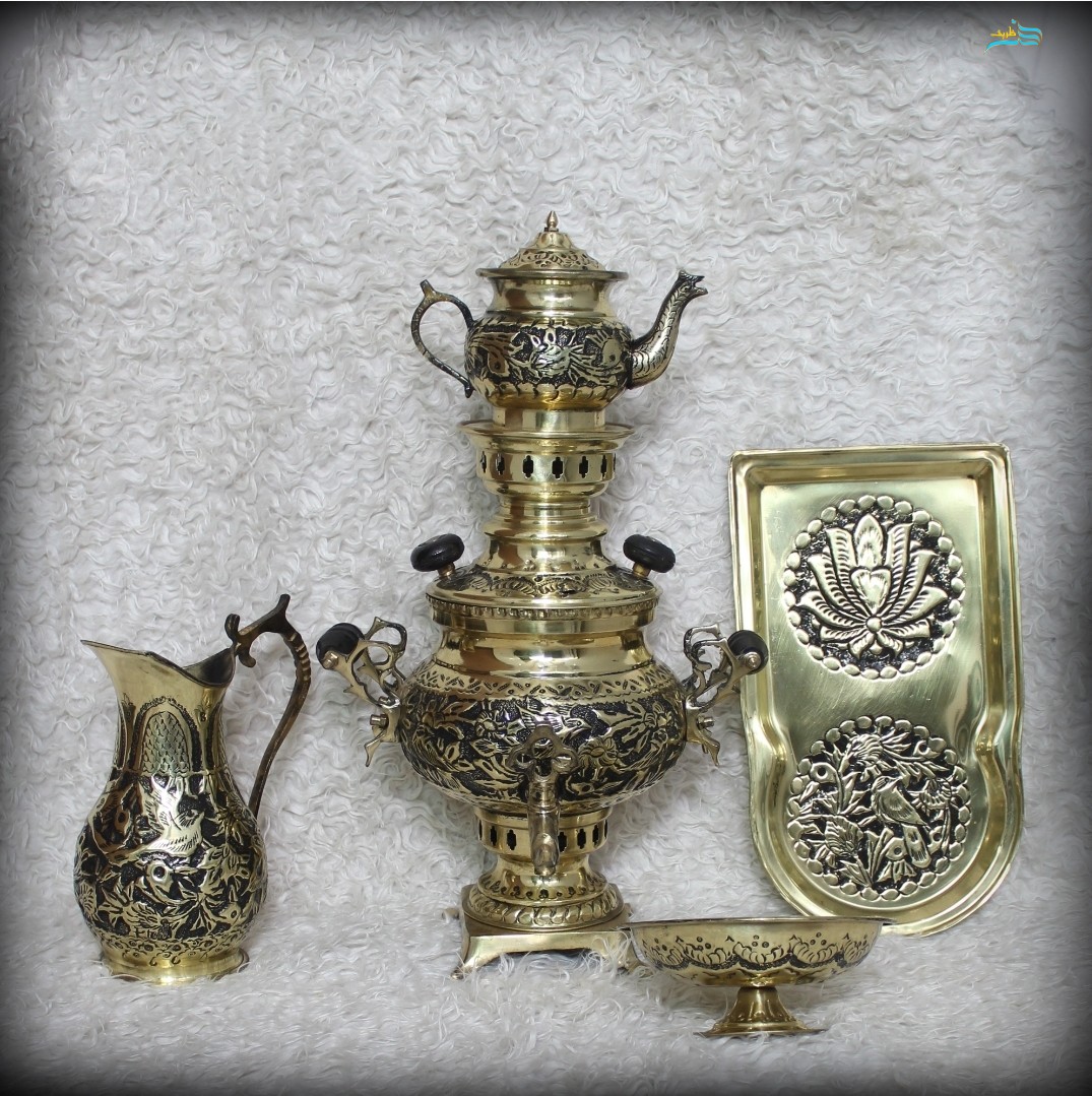 خرید، قیمت و مشخصات سماور زغالی برنجی ۳ لیتری گل و مرغ سیاه قلم فونیکس | هنرظریف