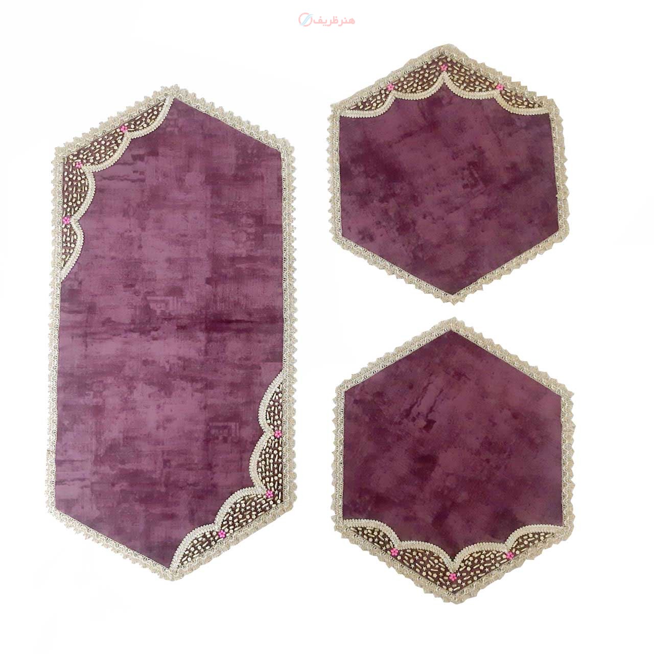 خرید، قیمت و مشخصات ست سه تکه مخمل سنگ دوزی و نواردوزی شامل یک رومیزی جلو مبلی و دو تا عسلی | هنرظریف