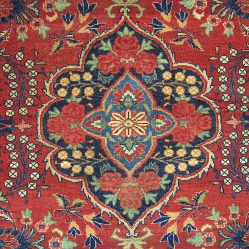 فرش دستباف بيجار طرح لچک و ترنج سایز قاليچه رنگ زمینه لاكي رنگ حاشیه سرمه اي کد ۳۹۰۰۷