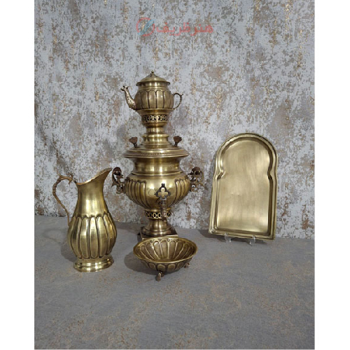 سرویس سماور زغالی برنجی سه و نیم لیتری مدل آینه پیچ در سه طرح