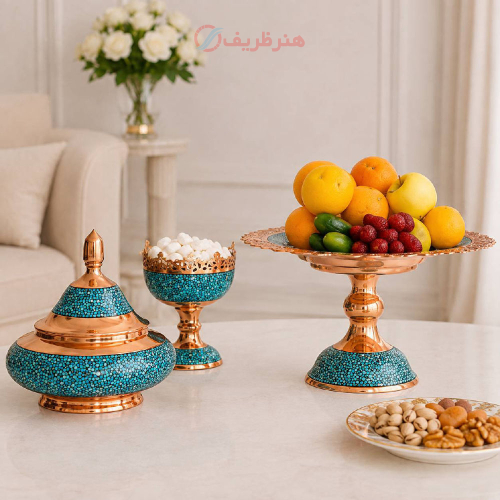 نمای شبیه‌سازی شده از سرویس روی میز پذیرایی با آجیل و شکلات برای نمایش کاربری واقعی.