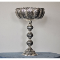 خرید، قیمت و مشخصات کاسه آجیل خوری سه گو برنجی، قلمزنی اعلاء با روکش نقره رنگ ثابت، با ضمانت نامه معتبر | هنرظریف