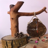 ساعت رو میزی چوبی