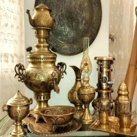خرید، قیمت و مشخصات سماور زغالی برنجی 4 لیتری 13 پارچه، قلم دست اعلاء به قیمت تولیدی | هنرظریف