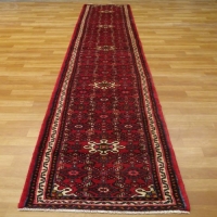 خرید آنلاین، فرش دستباف حسين آباد همدان طرح ۵ ترنج سایز كناره رنگ زمینه لاكي رنگ حاشیه كرم کد ۳۹۹۹۶ | هنرظریف