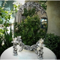 خرید آنلاین، آیینه شمعدان بله برون، گل رز نقره ای رنگ ثابت، به قیمت تولیدی زیر قیمت بازار | هنرظریف