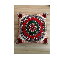 خرید، قیمت و مشخصات کاور کوسن سوزندوزی طرح مینا پارچه کتان درجه یک و بسیار با کیفیت کد 1-7 - هنرظریف