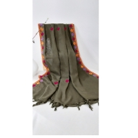 خرید، قیمت و مشخصات شال سوزندوزی شده، جنس پارچه درجه یک و رنگبندی متنوع، کد 006 - هنرظریف