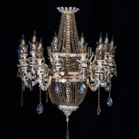 خرید، قیمت و مشخصات لوستر تزیین شده با کریستال های زیبا و شاخه های طرح شمعدان محصولی بی نظیر و درجه یک - هنرظریف