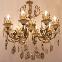 خرید، قیمت و مشخصات لوستر 7 شعله سرامیک کریستال با آلیاژ درجه یک و طراحی به روز - هنرظریف