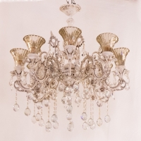 خرید، قیمت و مشخصات لوستر طرح کلاسیک با جنس آلیاژ و کریستال و سرامیک طراحی عالی با قیمت استثنایی - هنرظریف
