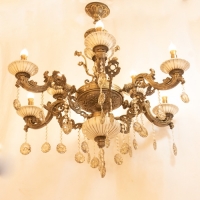 خرید، قیمت و مشخصات لوستر 6 شاخه با سر شاخه طرح سرامیک و بدنه آلیاژ مقاوم - هنرظریف