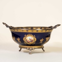 خرید، قیمت و مشخصات میوه خوری سلطنتی برنز سرامیک به رنگ سرمه ای و آنتیک - هنرظریف