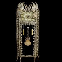 خرید، قیمت و مشخصات ساعت ایستاده برنزی طرح سیمرغ ظریف کاری شده بسیار شیک و آنتیک - هنرظریف