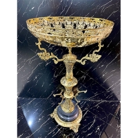 خرید آنلاین، کنار سالنی برنزی با ستون زنبوری طلایی بسیار خوش ساخت و لوکس، زیر قیمت بازار | هنرظریف