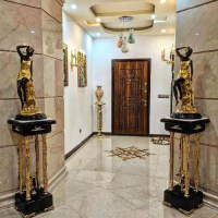 خرید، قیمت و مشخصات مجسمه زن و صخره، و میز فرانس برنزی با بالاترین کیفیت _ هنرظریف