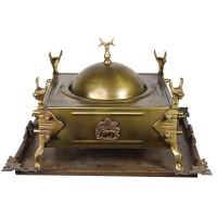 خرید، قیمت و مشخصات منقل زغالی برنجی مربع کوچک پایه دیو با سینی با بالاترین کیفیت _ هنرظریف