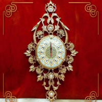 خرید، قیمت و مشخصات ساعت دیواری برنزی غزال ارزان و با کیفیت _ هنرظریف