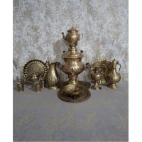 خرید، قیمت و مشخصات سرویس تمام سماور زغالی برنجی سه و نیم مدل قلم، ارزان و با کیفیت _ هنرظریف