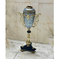 خرید، قیمت و مشخصات گلدان کنار سالنی برنزی پایه سنگی سوراهی_ هنرظریف