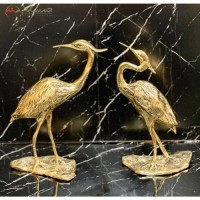 خرید آنلاین، مجسمه های برنزی دوتایی درنا طلایی رنگ، پرنقش و نگار و سنگین وزن، با قیمت مناسب | هنرظریف
