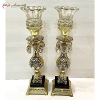 خرید آنلاین، شمعدان های برنزی دایکاست ریز نقش و پر کار، پایه های سنگی و لاله های شیشه ای، دارای آویز الماسی شکل، به قیمت تولید | هنرظریف
