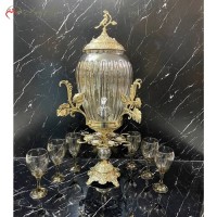 خرید آنلاین، شربت خوری برنزی، طرح خمره ای با بدنه و گیلاس خوری های کریستالی اصل، پایه دار، با قیمت عالی | هنرظریف