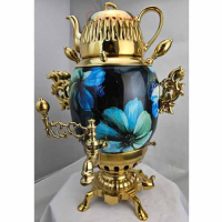 خرید، قیمت و مشخصات سماور برنجی طلایی با طرح گل‌های آبی روی زمینه مشکی ارزان و با کیفیت _ هنرظریف